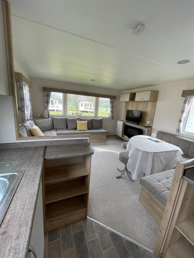 Lakeland Haven Holiday Let Flookburgh Buitenkant foto